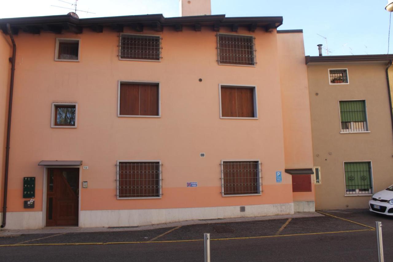 Villa Richi Rent 01 Verona Exterior foto